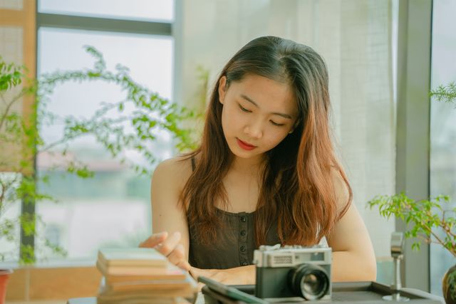 放下多余期待，清醒过好自己的人生